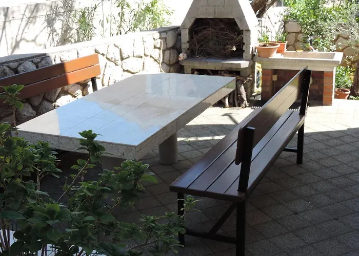 Antica דירה קרס